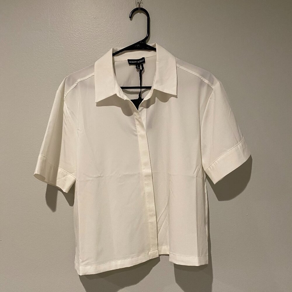 Modern Works White Short Sleeve Button Up Blouse
